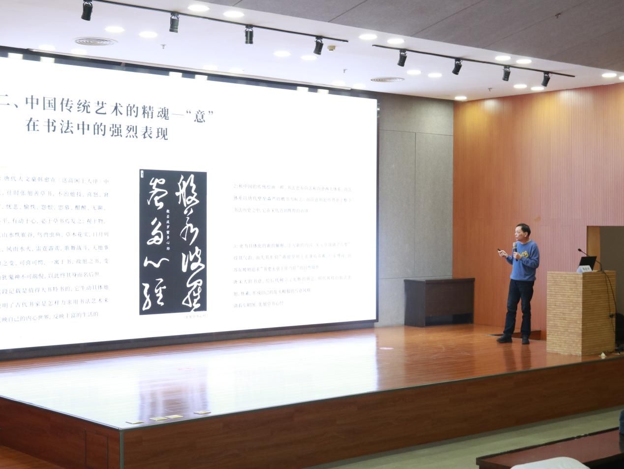 H动漫